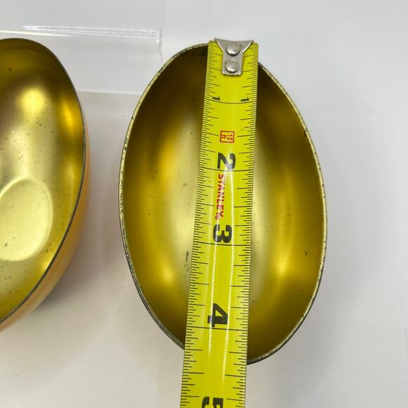 Lindt Tin Egg with Dragons – Lunar New Year Chocolate Keepsake Container - Picture 6 of 6